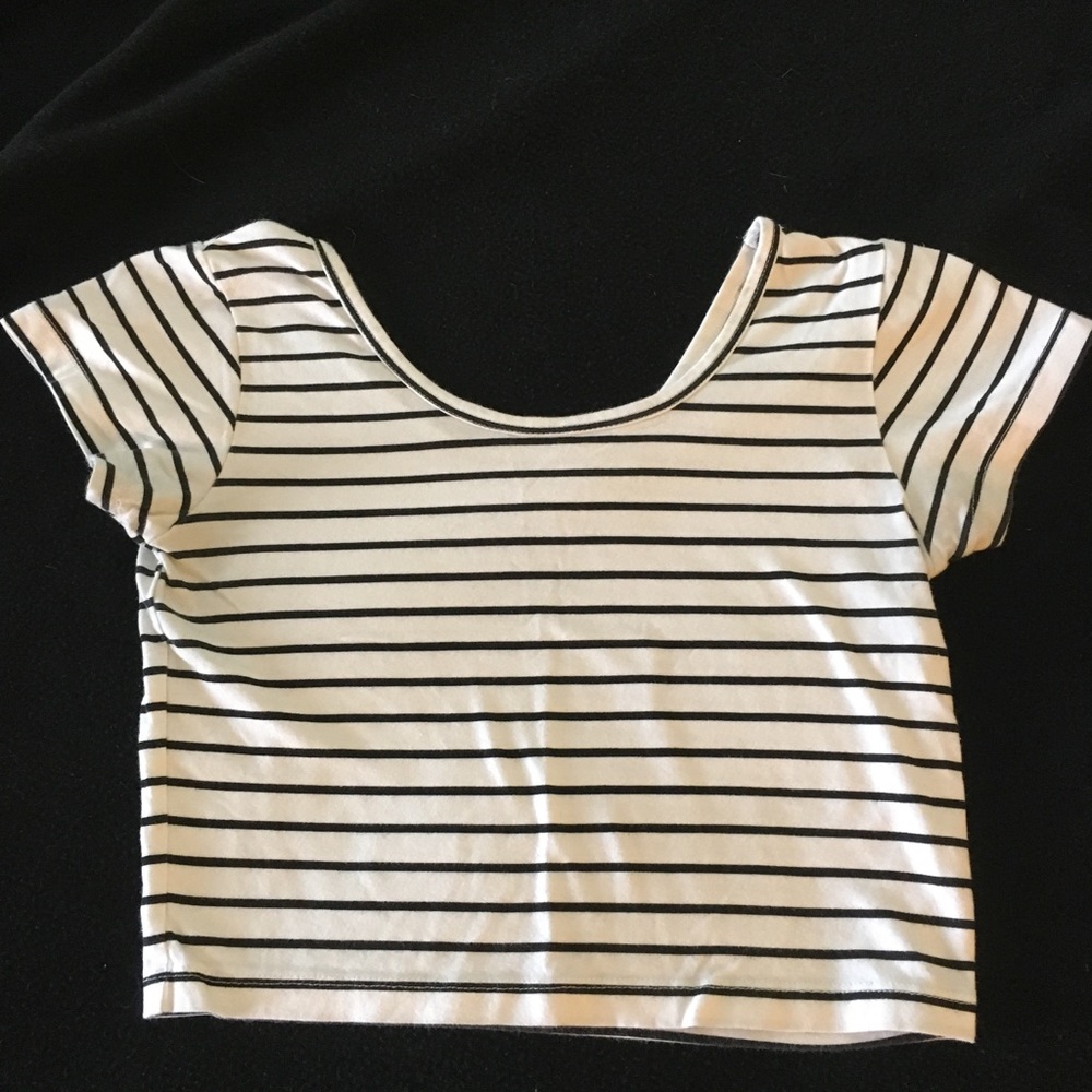 Black and White Striped Crop Top